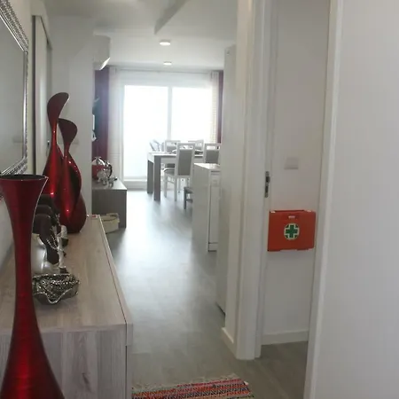 Happy House Ponta Delgada