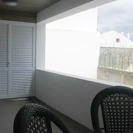 Happy House Ponta Delgada